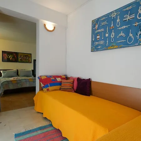 Villa Family Rosin With Garden&pool