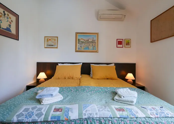 Villa Family Rosin With Garden&pool