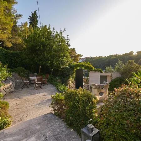 Family Rosin With Garden&pool *